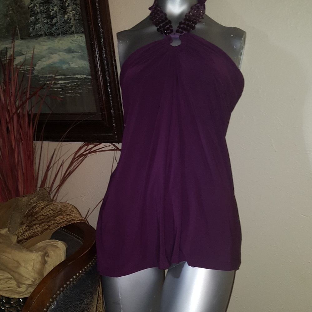 Top - Picture 2 of 2
